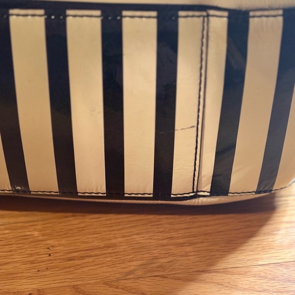 Kate Spade New York Black & Cream Striped Satchel Tote Bag w/ Dust - Picture 9 of 9